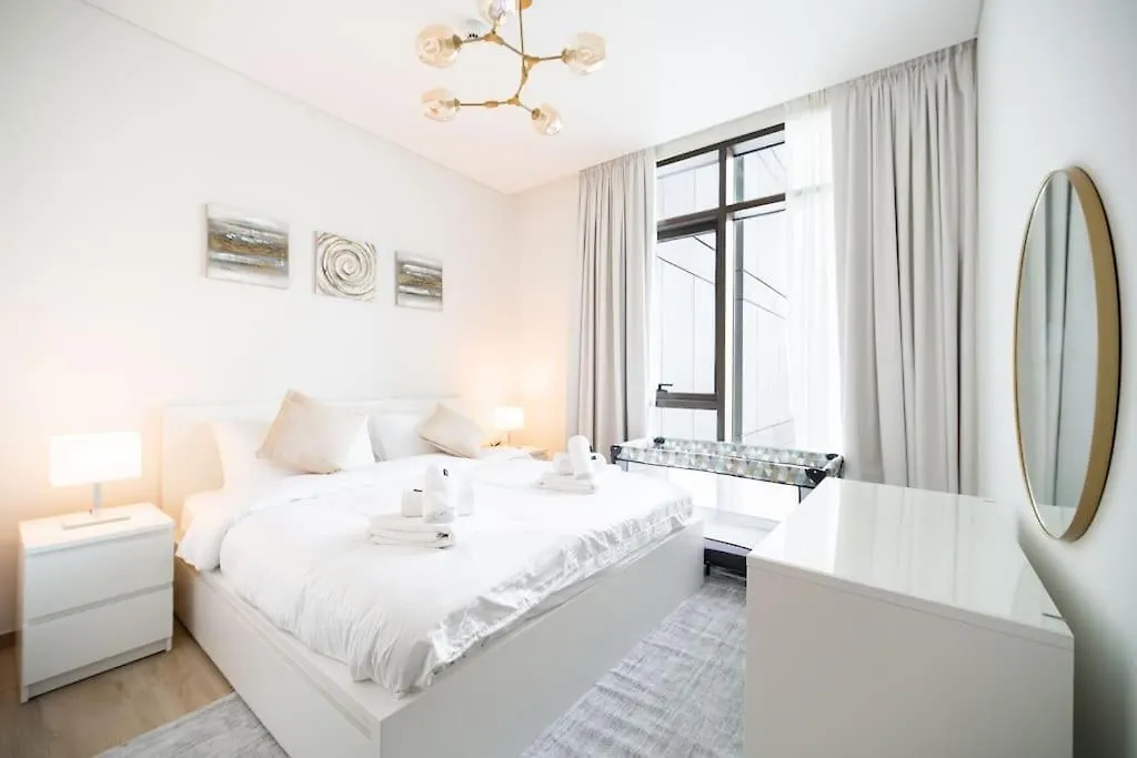 Bright 1-Bdr Apartment View Of Harbour Creek Dubai United Arab Emirates